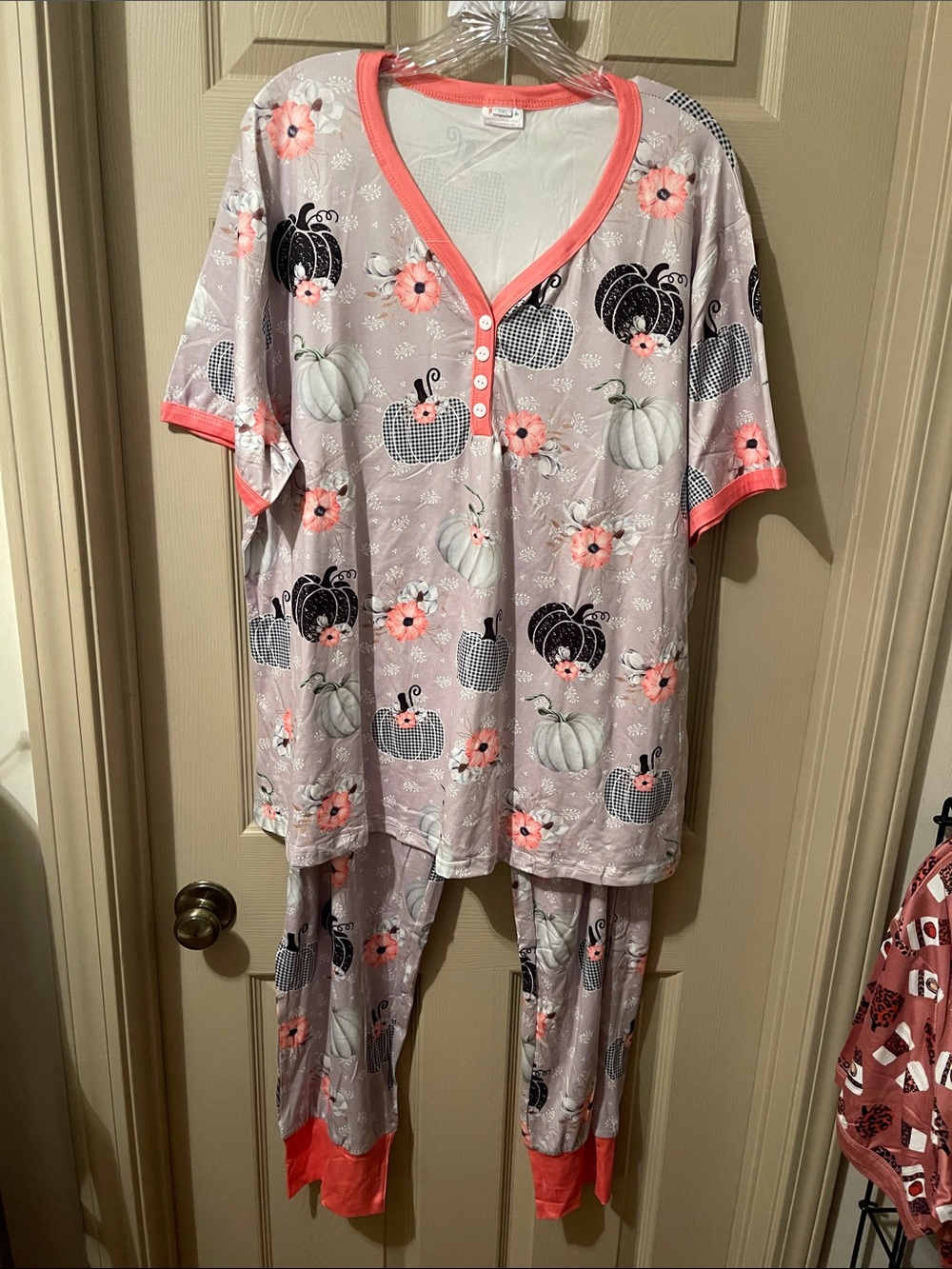3x Shirley & Stone Pumpkin Floral Short Sleeve Pajama Set, Lt. Gray w/coral trim